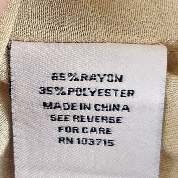 Nanette Lepore Curved Yoke Blouse Women’s SZ XL Beige Flowy Romantic EUC - Picture 10 of 12